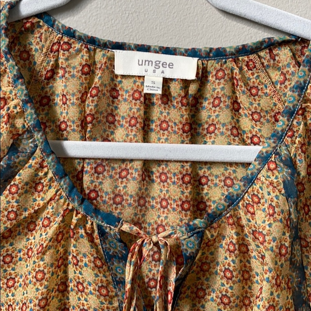 Umgee USA top